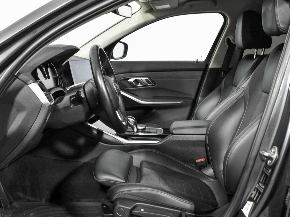 BMW 3 серии 320i, 2020 Фото №10