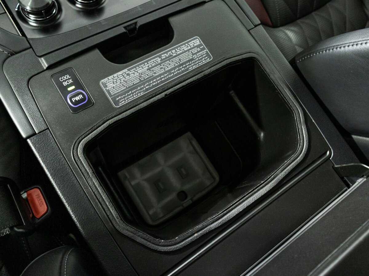 Lexus LX 570, 2020 Фото №26