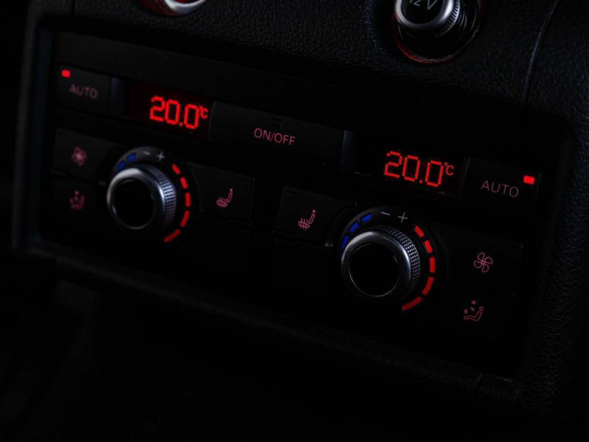 Audi Q7, 2012 Фото №24