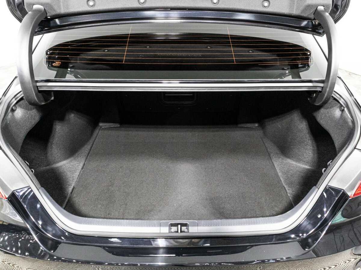 Toyota Camry, 2021 Фото №15