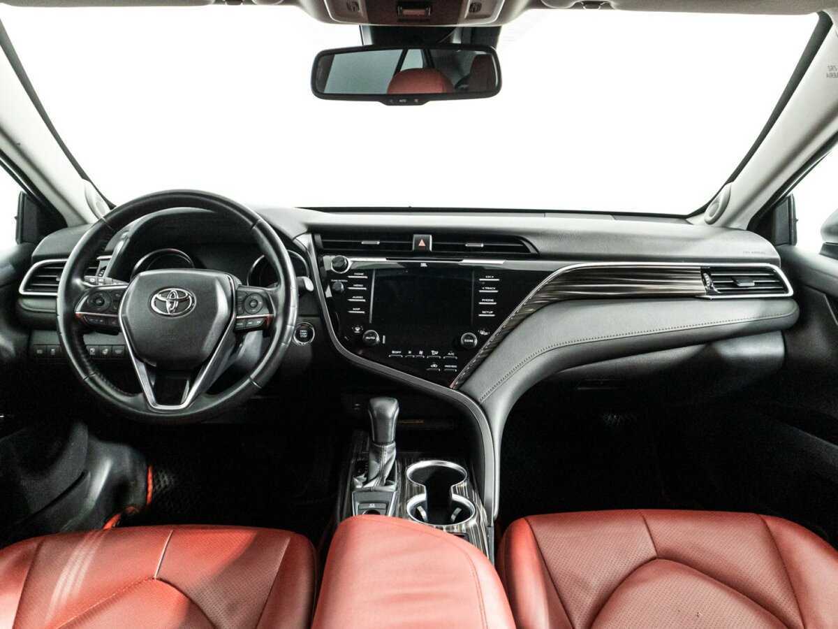 Toyota Camry, 2019 Фото №13