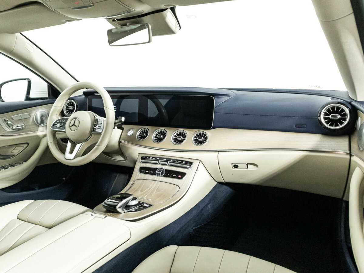 Mercedes-Benz E-Класс 200, 2019 Фото №9