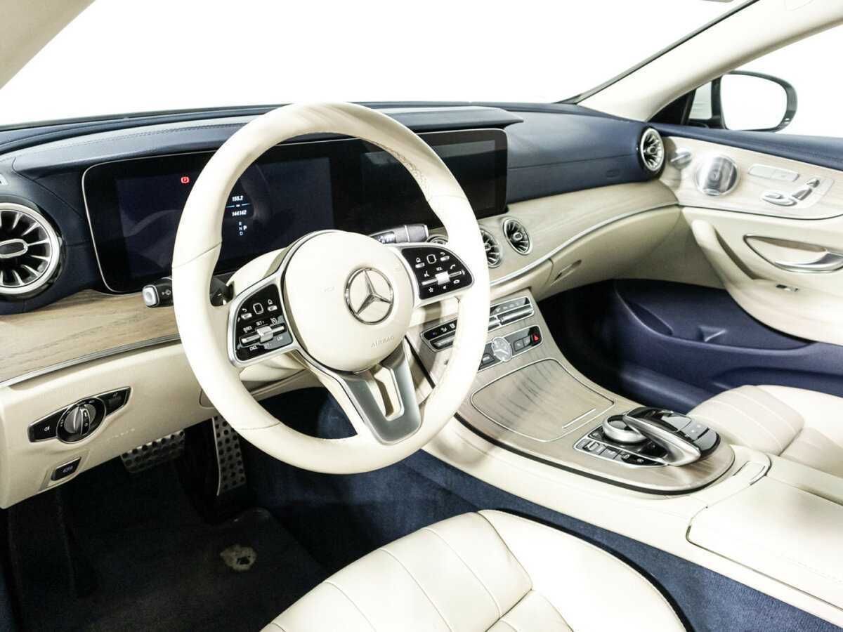 Mercedes-Benz E-Класс 200, 2019 Фото №11