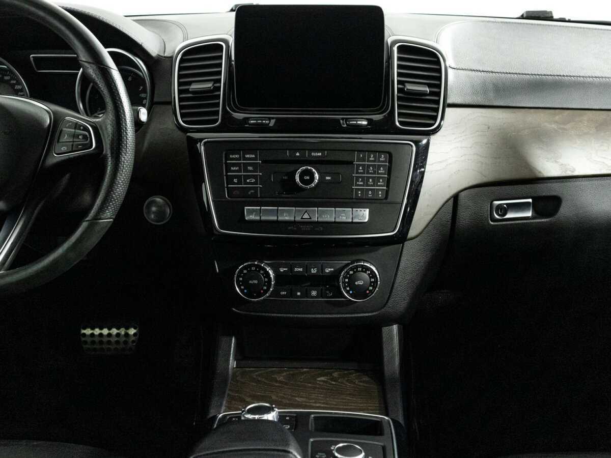 Mercedes-Benz GLE Coupe 400, 2017 Фото №14