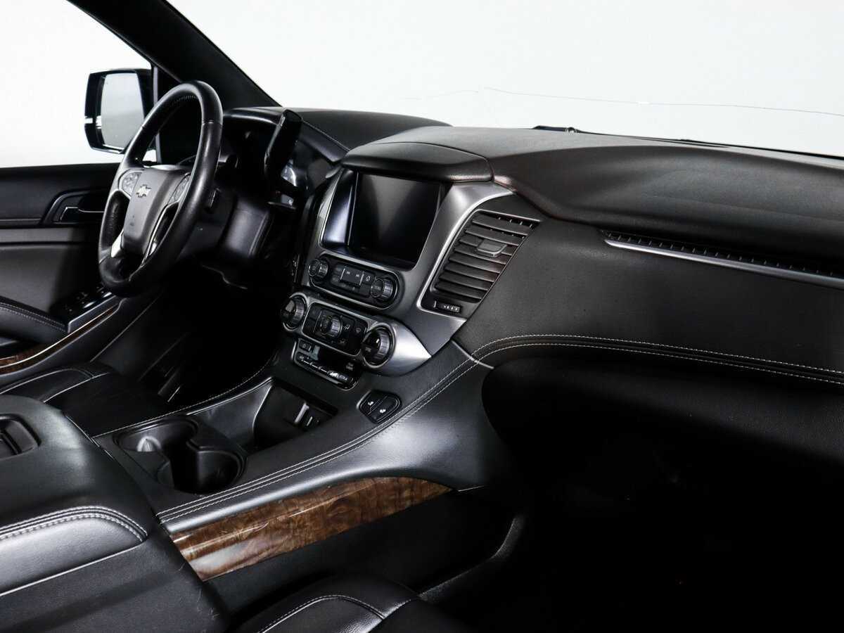 Chevrolet Tahoe, 2018 - 157 555 км. | Фото №6