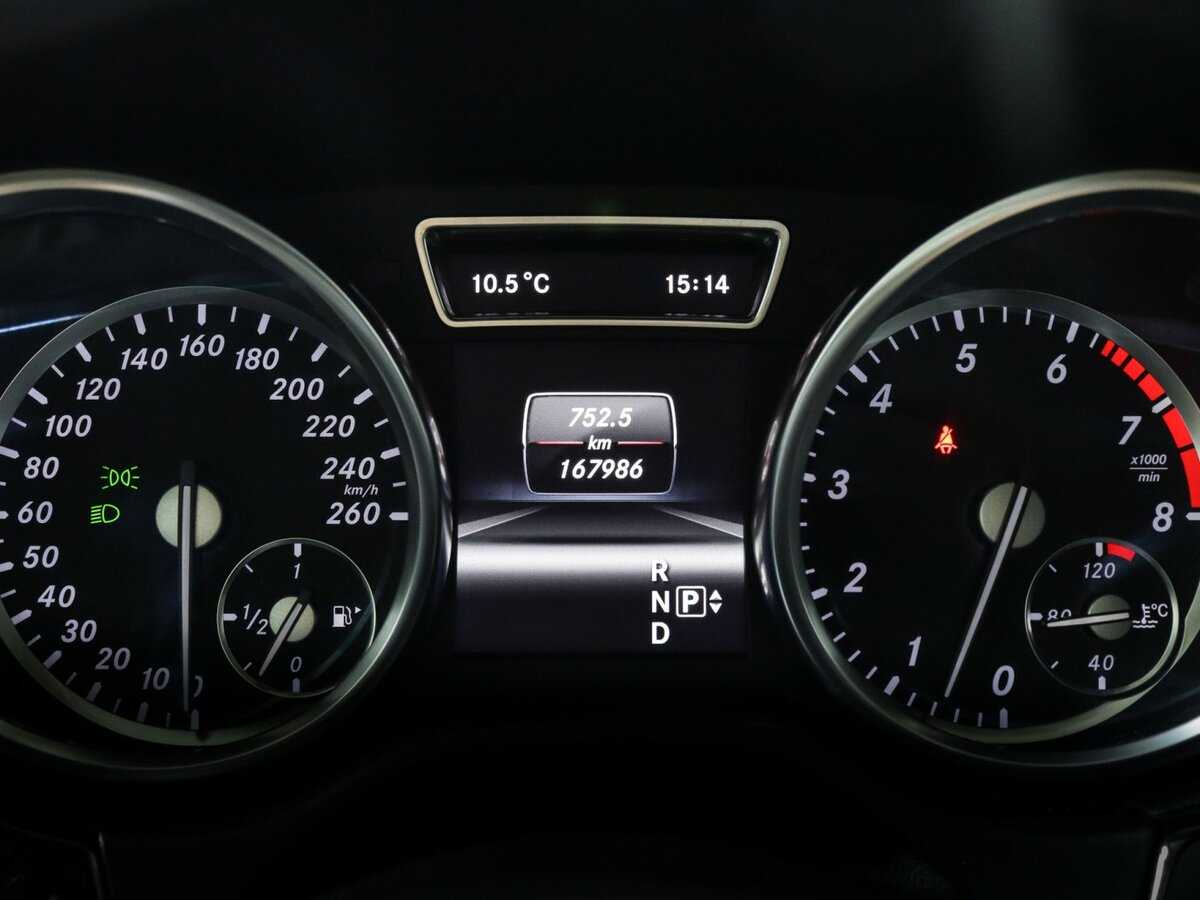 Mercedes-Benz GL-Класс 500, 2012 Фото №9