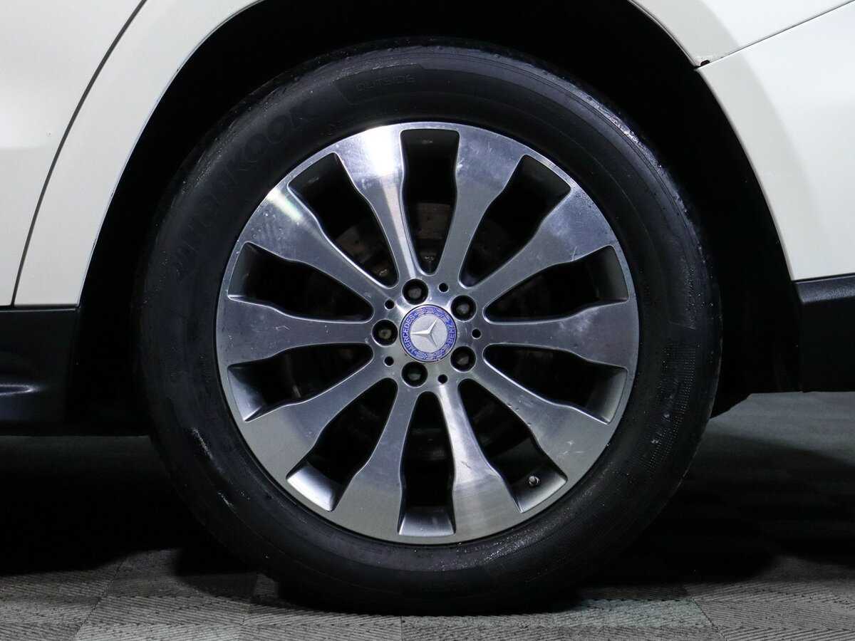 Mercedes-Benz GL-Класс 500, 2012 Фото №13