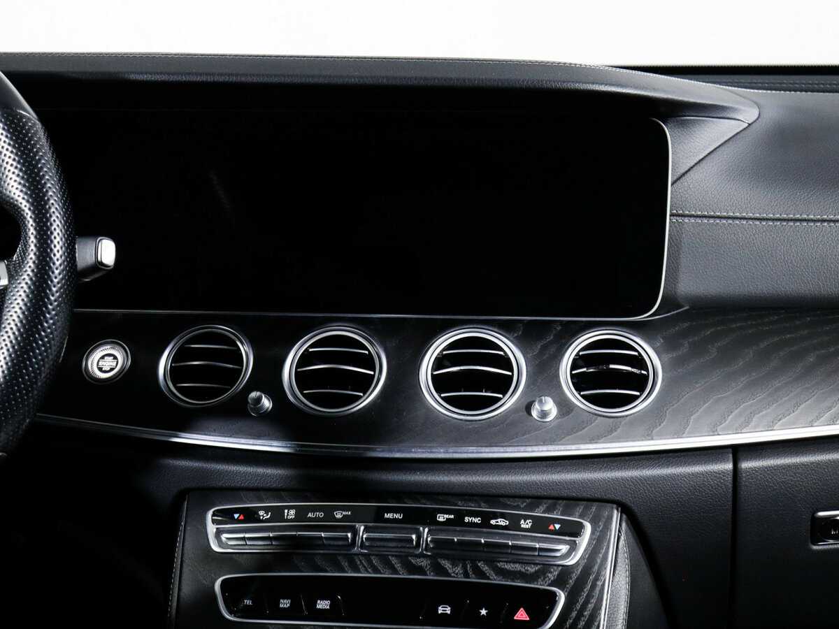 Mercedes-Benz E-Класс 200, 2021 Фото №13