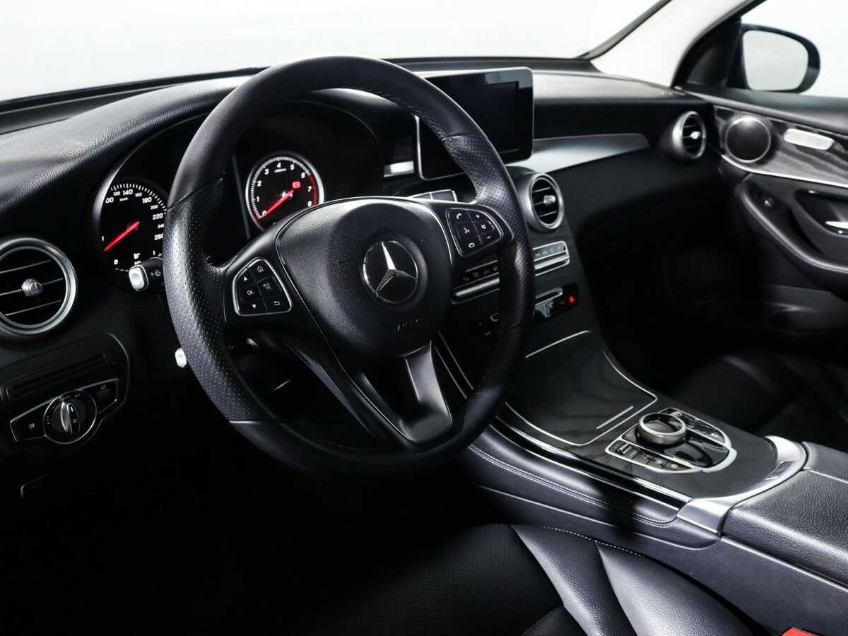Mercedes-Benz GLC 250, 2018 Фото №11