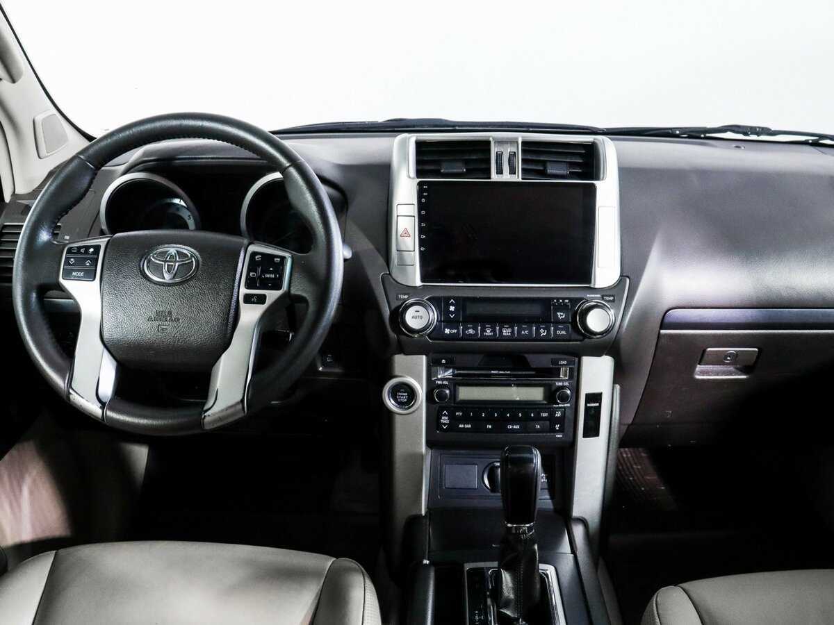 Toyota Land Cruiser Prado, 2010 Фото №9