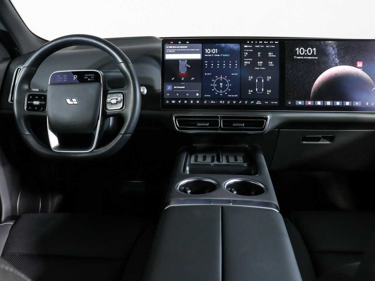 LiXiang L9 52.3 kWh, 2024 Фото №9