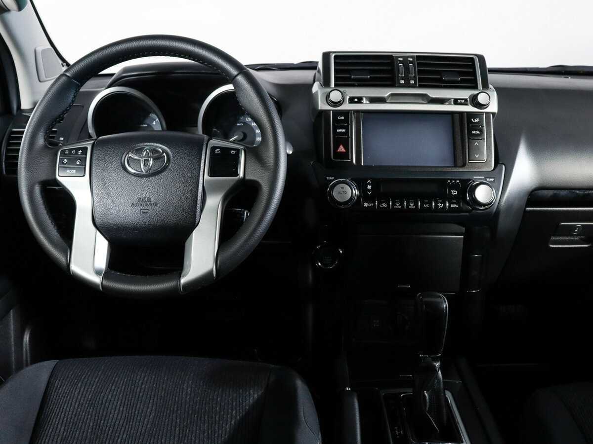 Toyota Land Cruiser Prado, 2015 Фото №12
