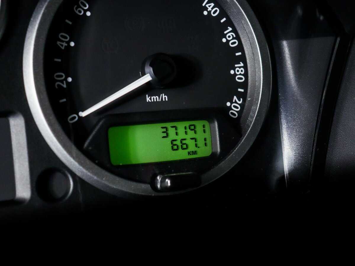 Land Rover Defender 90, 2013 Фото №11