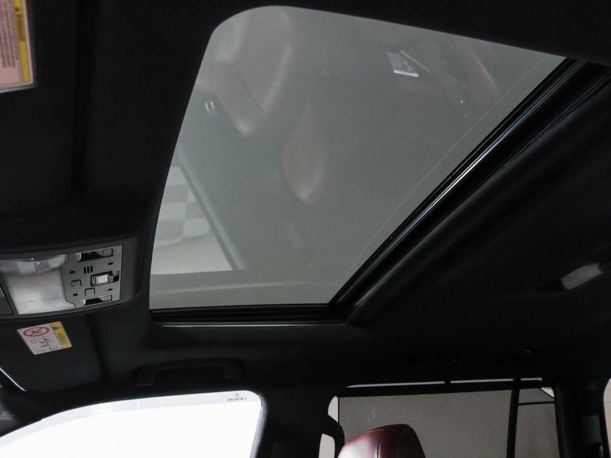 Lexus LX 570, 2017 Фото №18