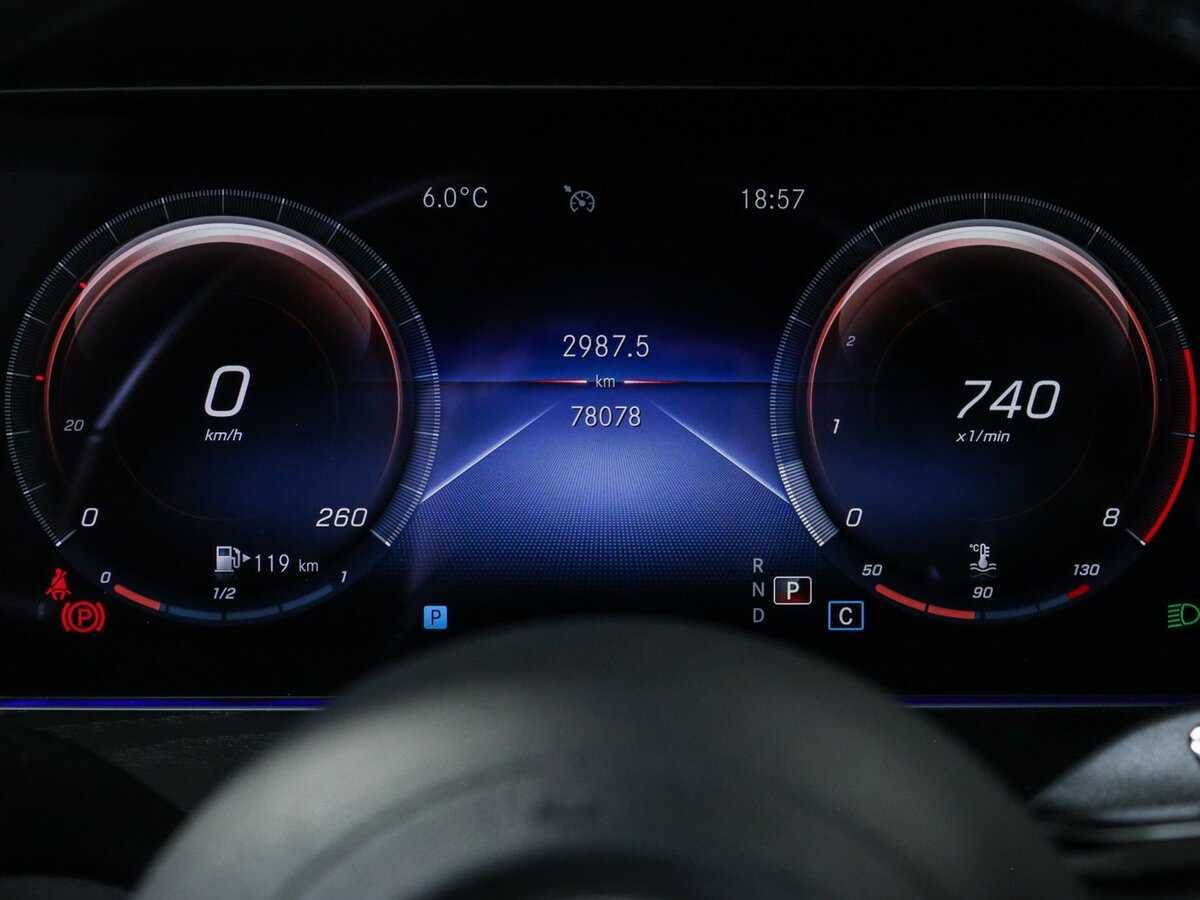 Mercedes-Benz E-Класс 200, 2021 Фото №11