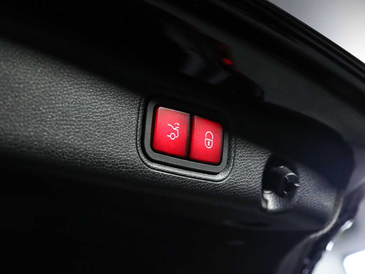 Mercedes-Benz E-Класс 200, 2021 Фото №19