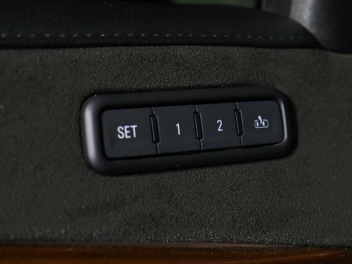 Cadillac Escalade, 2018 Фото №17