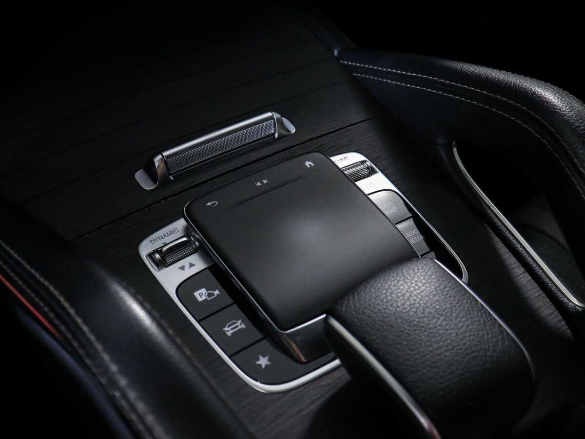 Mercedes-Benz GLE 300 d, 2019 Фото №28