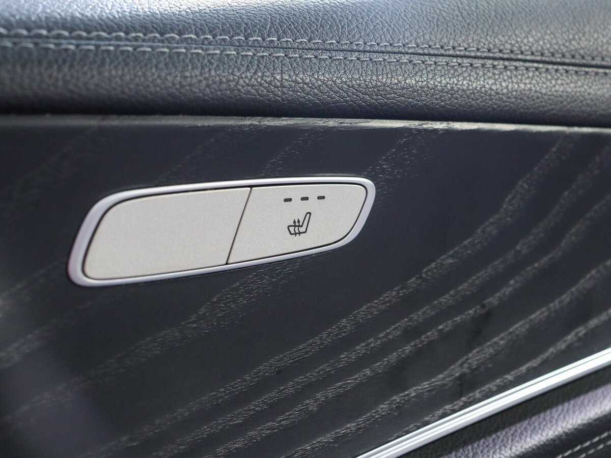 Mercedes-Benz E-Класс 200, 2020 Фото №16