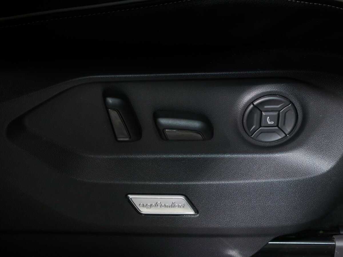 Volkswagen Touareg, 2021 Фото №14