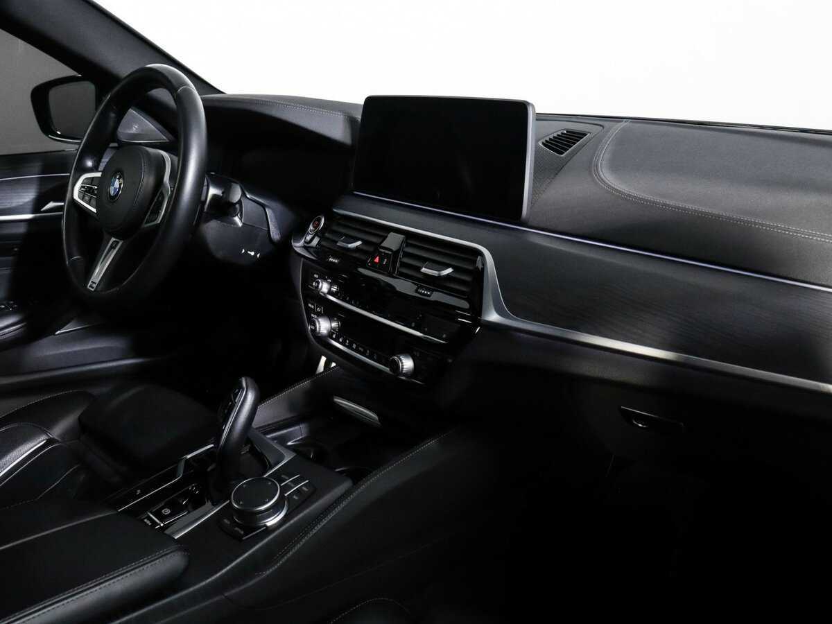 BMW 5 серии 530d xDrive, 2020 - 81 862 км. | Фото №6