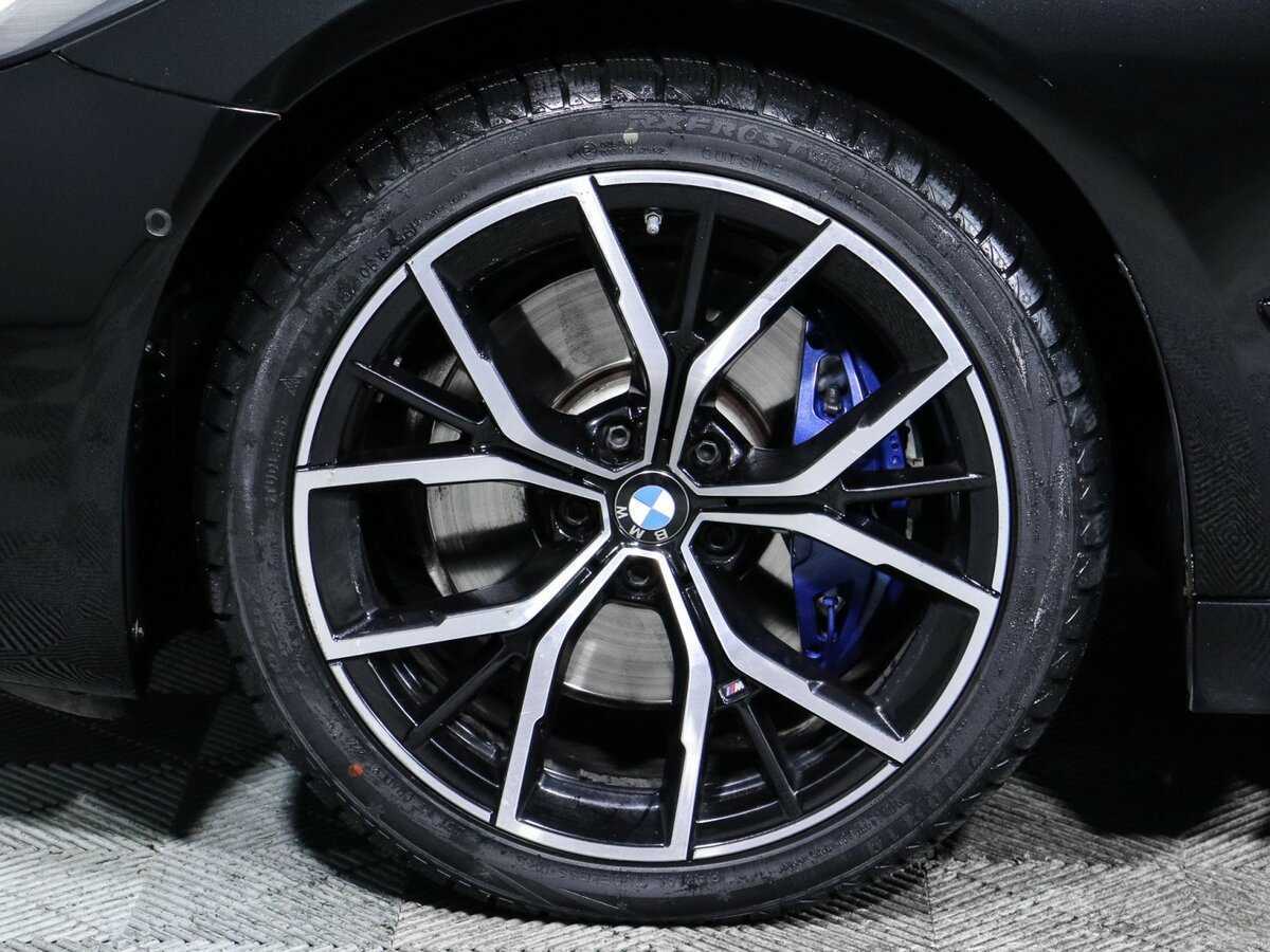 BMW 5 серии 530d xDrive, 2020 Фото №12