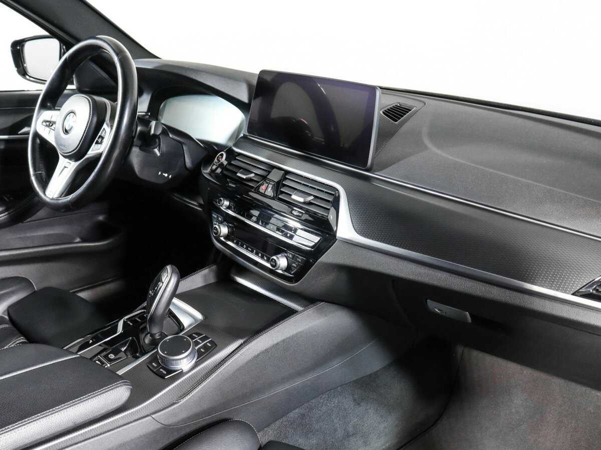 BMW 5 серии 530i xDrive, 2021 - 112 546 км. | Фото №4