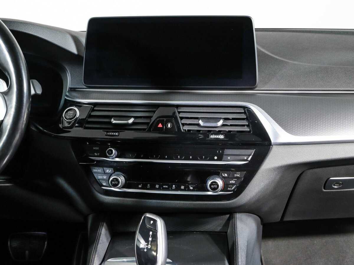 BMW 5 серии 530i xDrive, 2021 - 112 546 км. | Фото №8