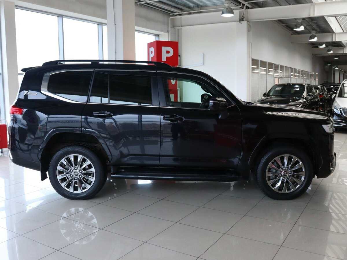 Toyota Land Cruiser, 2021 - 44 222 км. | Фото №4