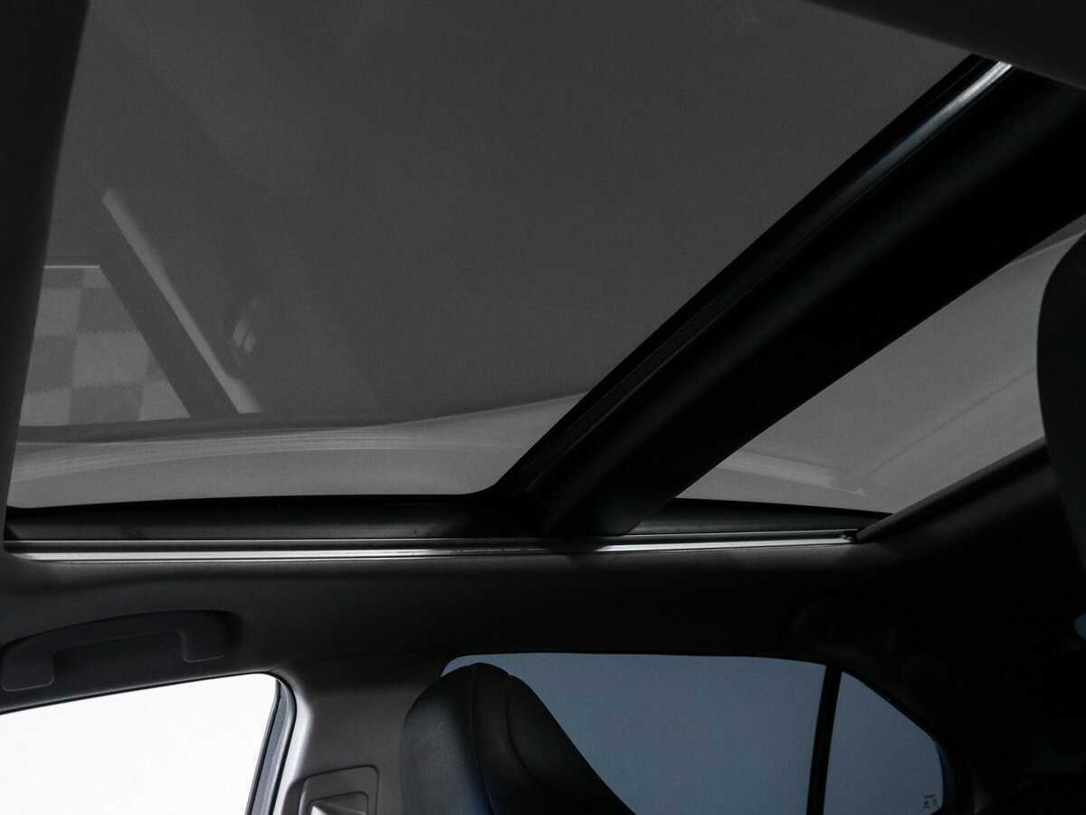 Toyota Camry, 2023 Фото №16