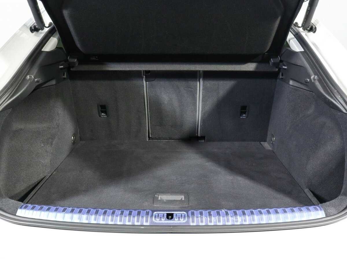 Audi Q3 Sportback 40 TFSI, 2021 Фото №12