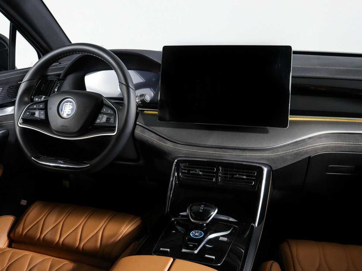 BYD Tang DM-i, 2023 Фото №9