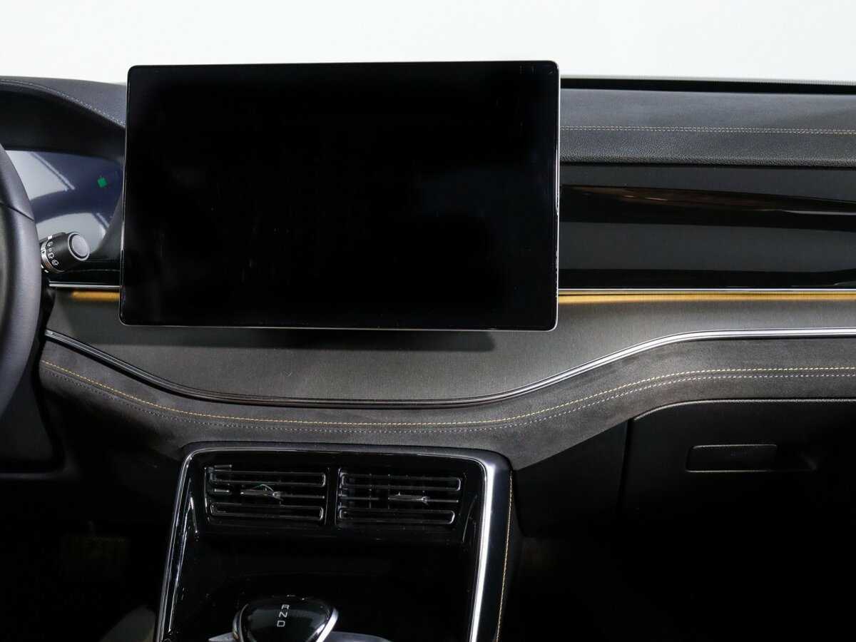 BYD Tang DM-i, 2023 Фото №10