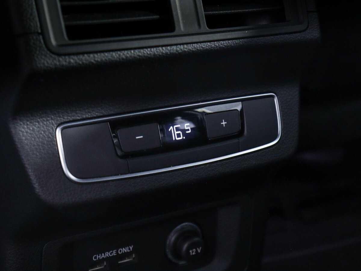 Audi Q5 45 TFSI, 2021 Фото №20