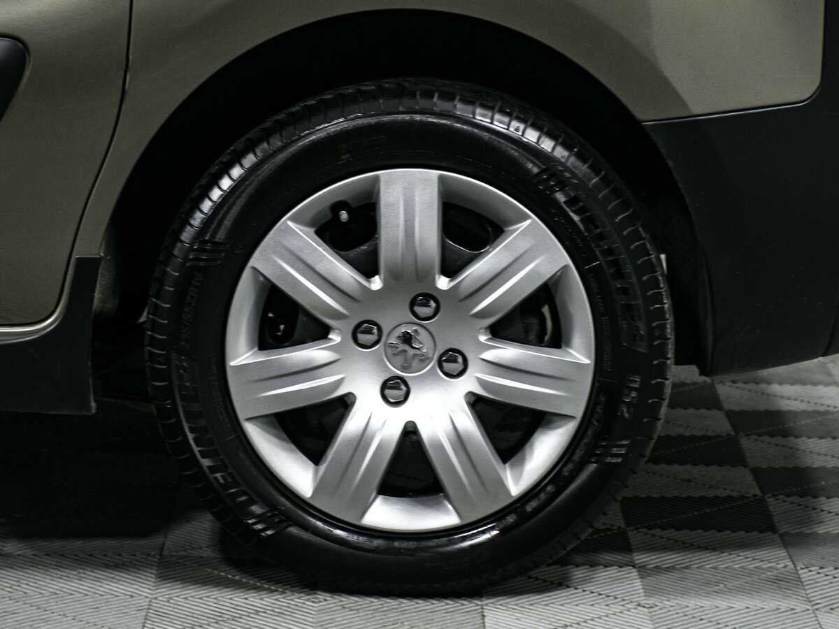 Peugeot Partner, 2017 Фото №13