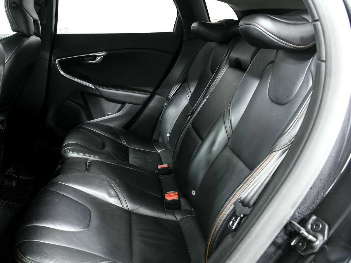 Volvo V40, 2013 Фото №12