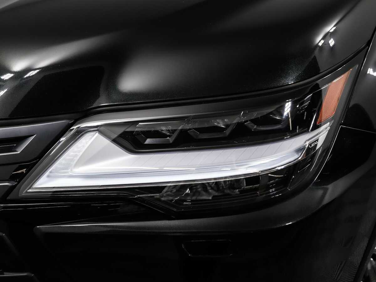 Lexus LX 600, 2023 Фото №17