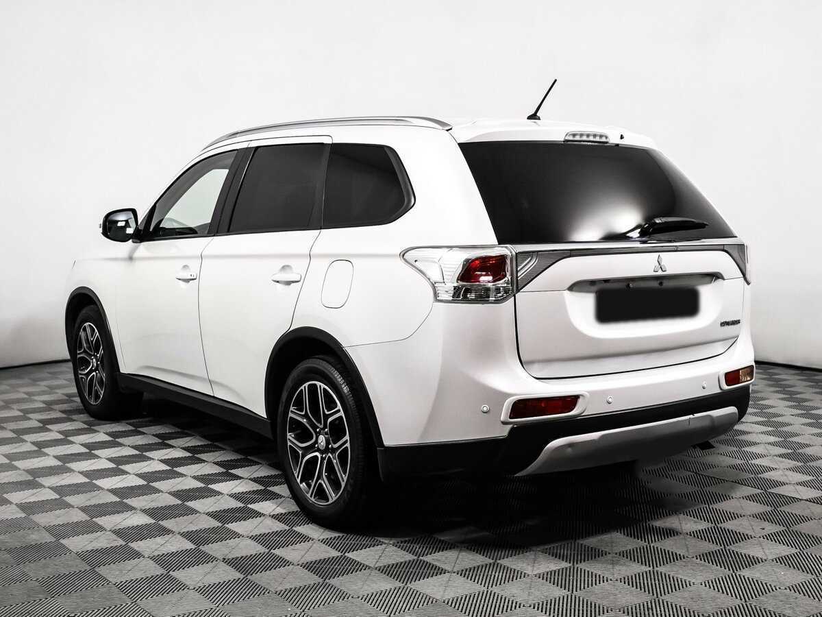 Mitsubishi Outlander, 2015 - 102 514 км. | Фото №7