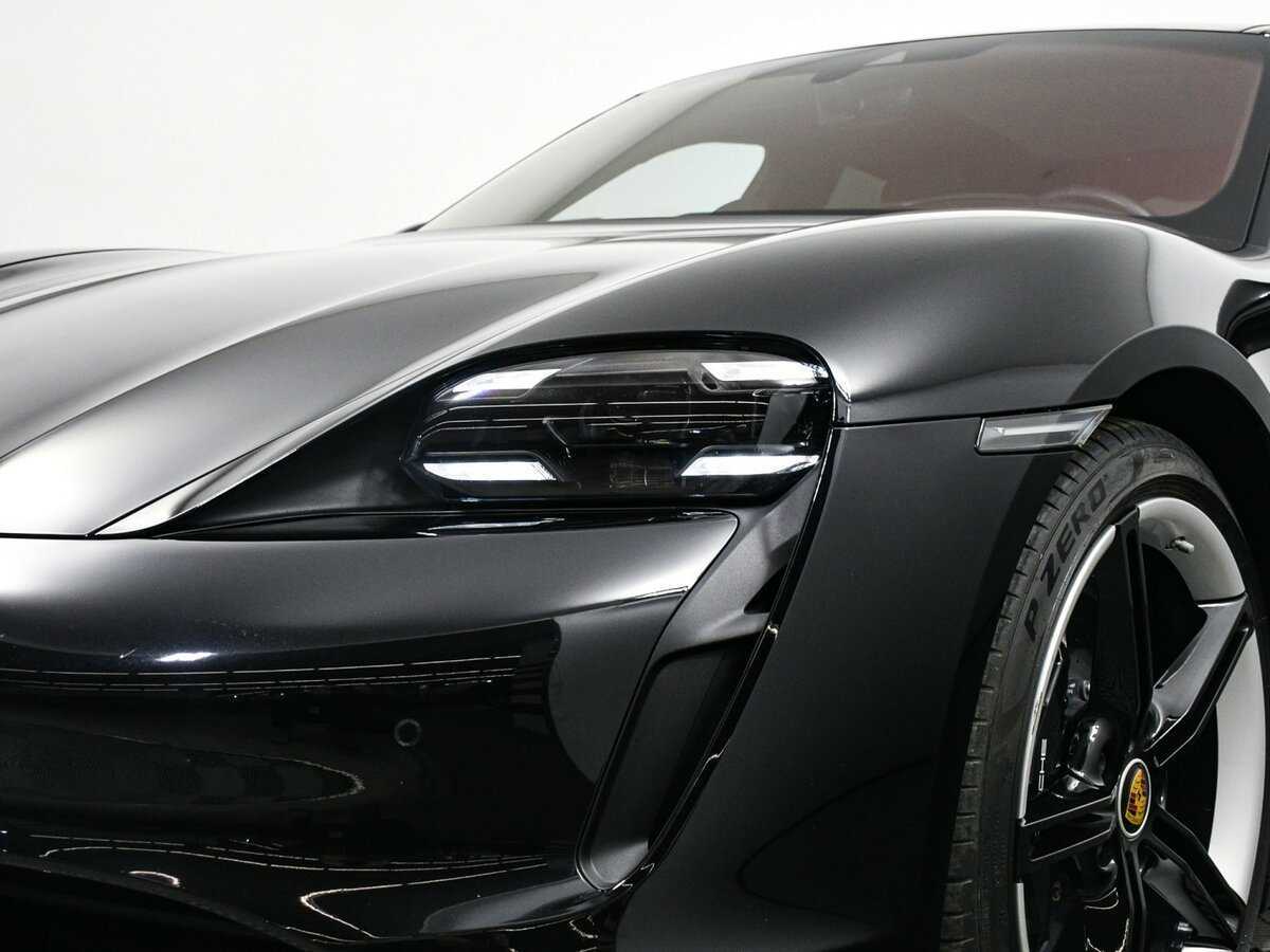 Porsche Taycan Turbo S, 2021 Фото №15