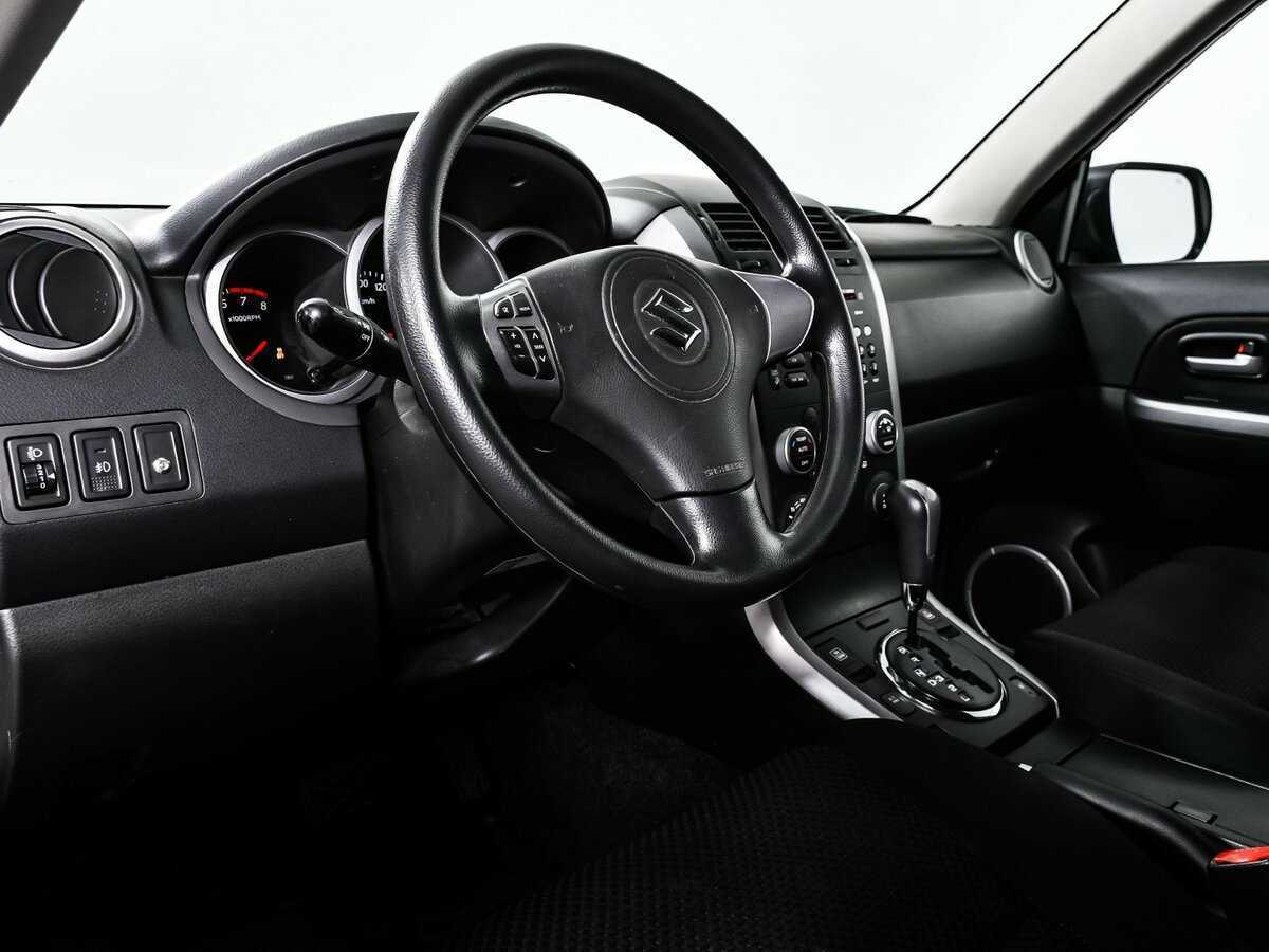 Suzuki Grand Vitara, 2011 Фото №12