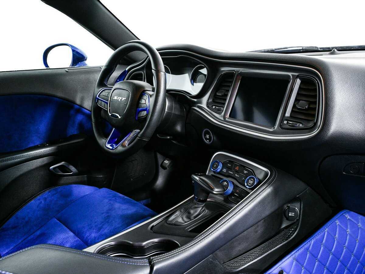 Dodge Challenger SRT, 2021 Фото №9