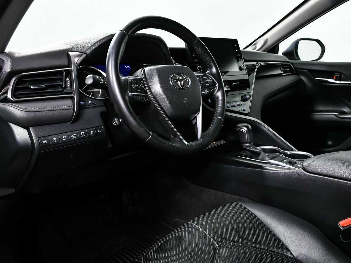 Toyota Camry, 2021 Фото №12