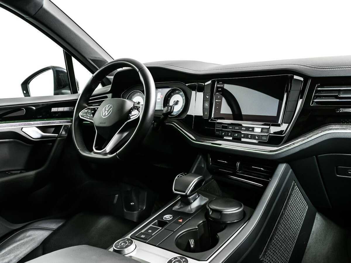 Volkswagen Touareg, 2021 Фото №9