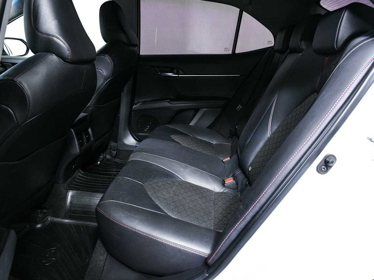 Toyota Camry, 2021 Фото №12