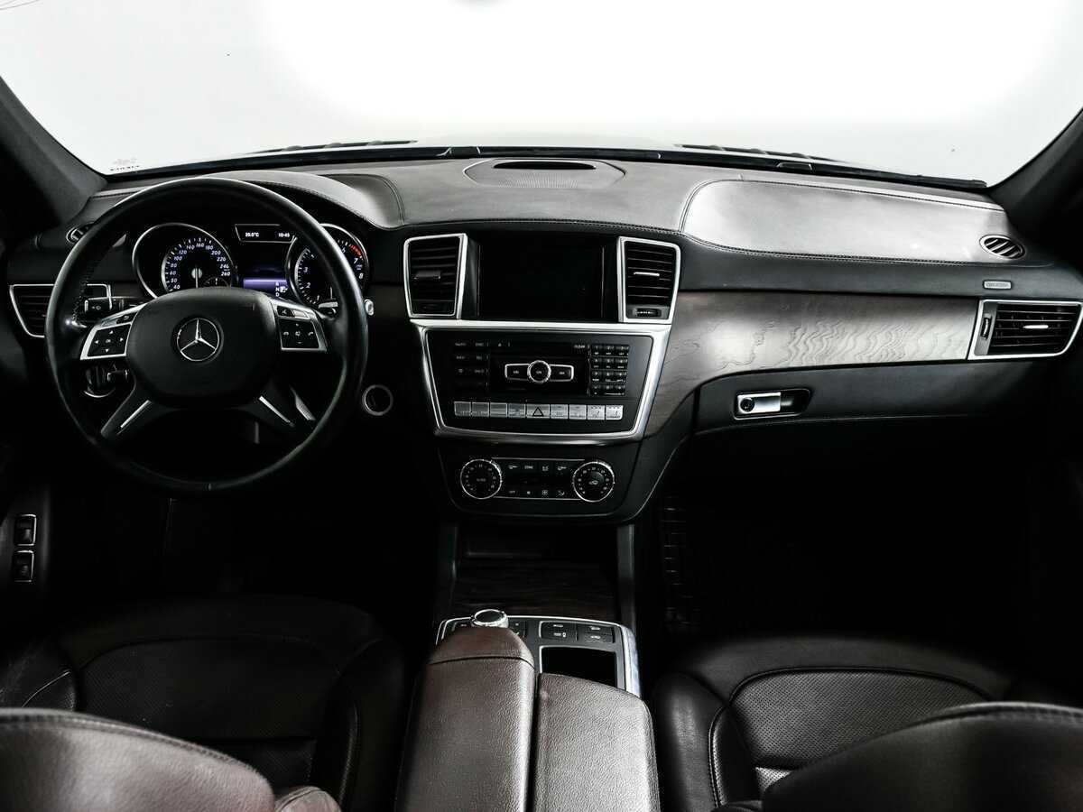 Mercedes-Benz GL-Класс 400, 2014 Фото №11