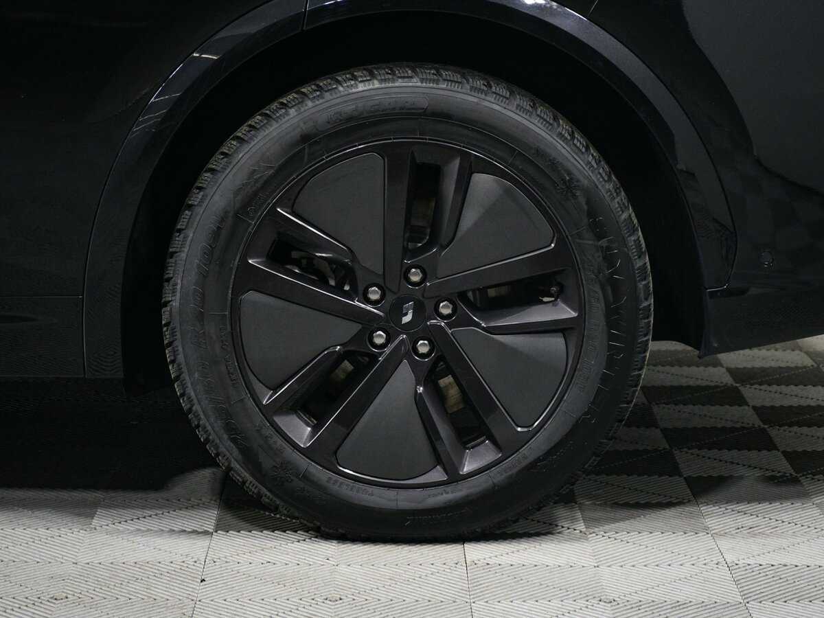 LiXiang L7 52.3 kWh, 2024 Фото №12