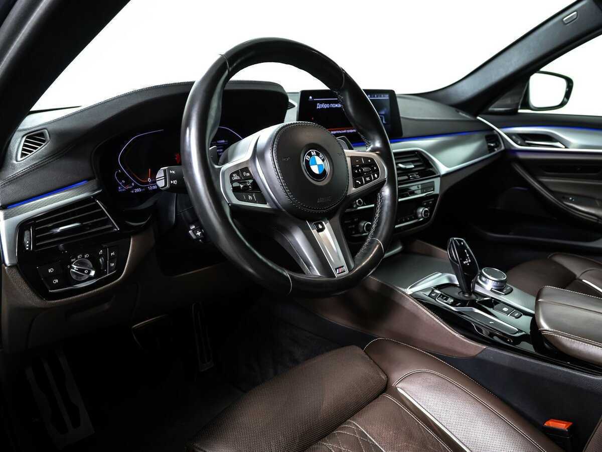 BMW 5 серии 530d xDrive, 2020 Фото №13