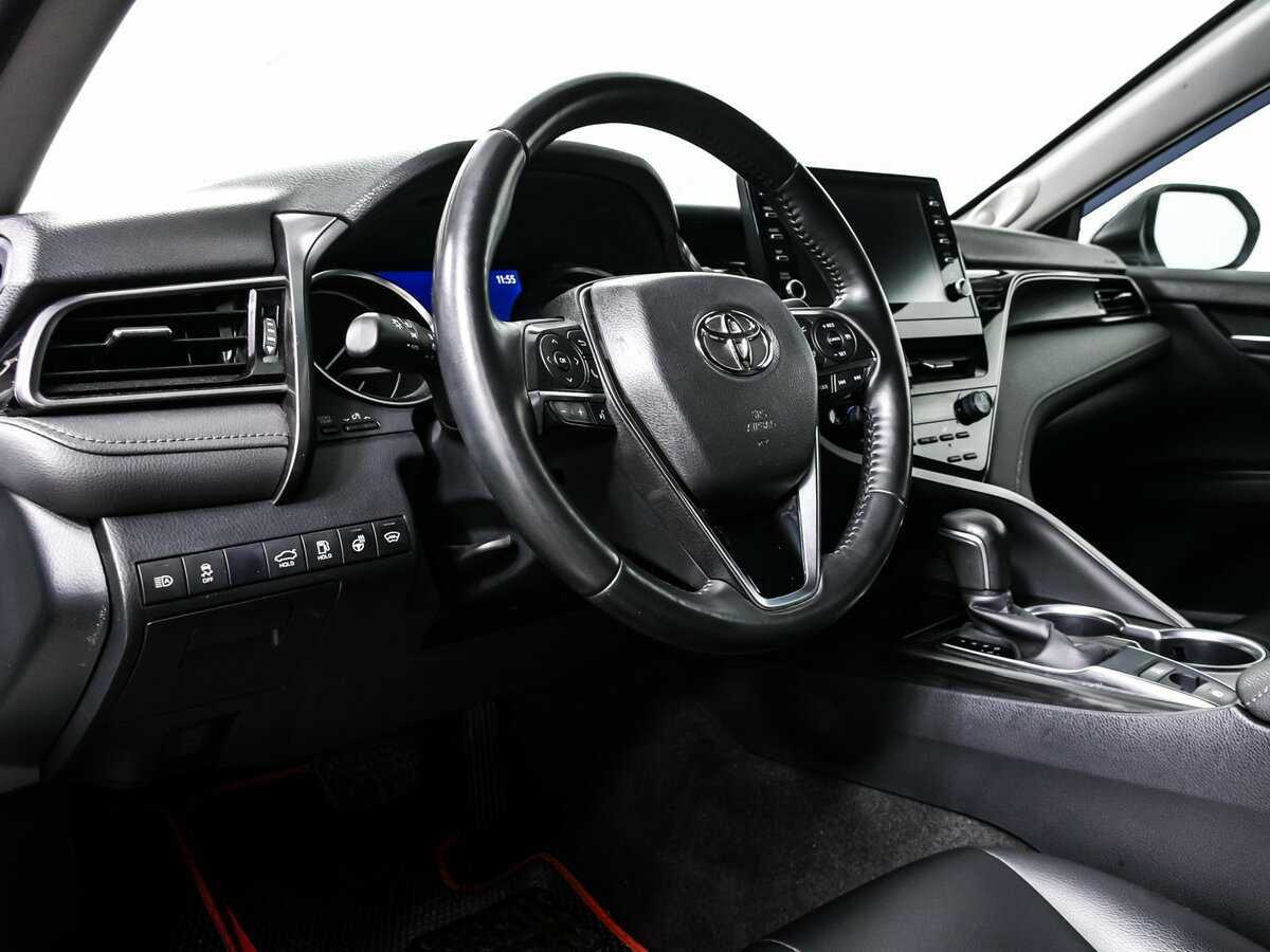 Toyota Camry, 2021 Фото №12