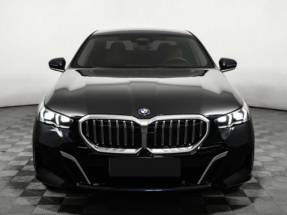 BMW 5 серии Long 525Li, 2024 - 4 360 км. | Фото №2