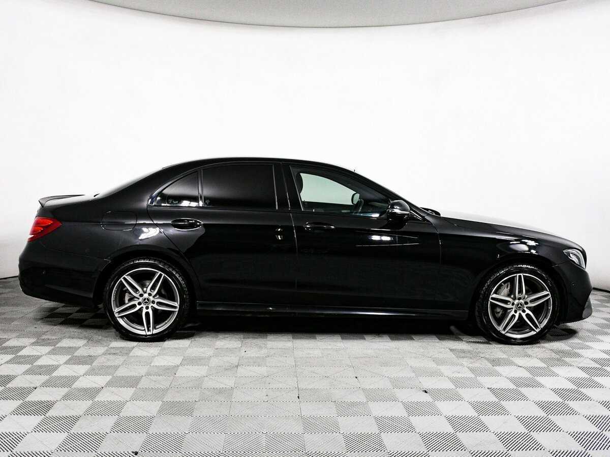 Mercedes-Benz E-Класс 300, 2019 - 121 940 км. | Фото №4